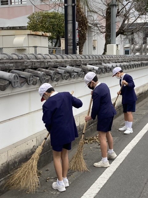 5efb1a1228b64e55b1b720763c7d66d0