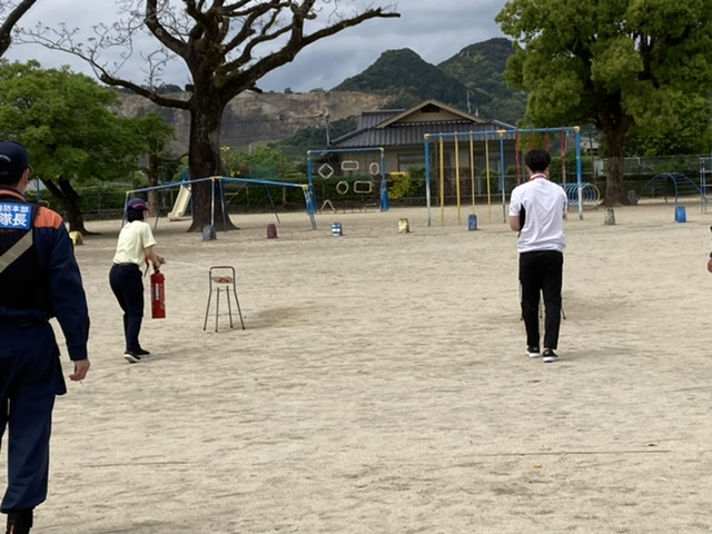 35e8c5b7fc8a423da7f7766beda27abd