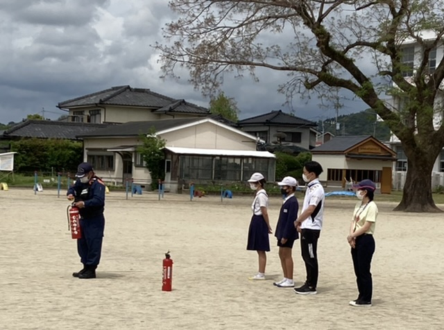 3b6e8509ae194bea890f62a34886f9ae